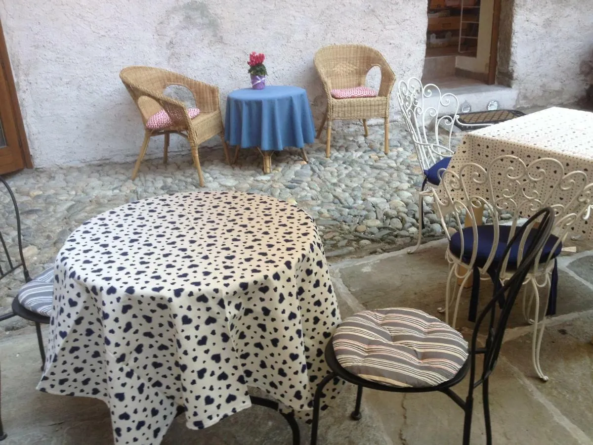 La Tana Del Ghiro Bed & Breakfast Porto Valtravaglia